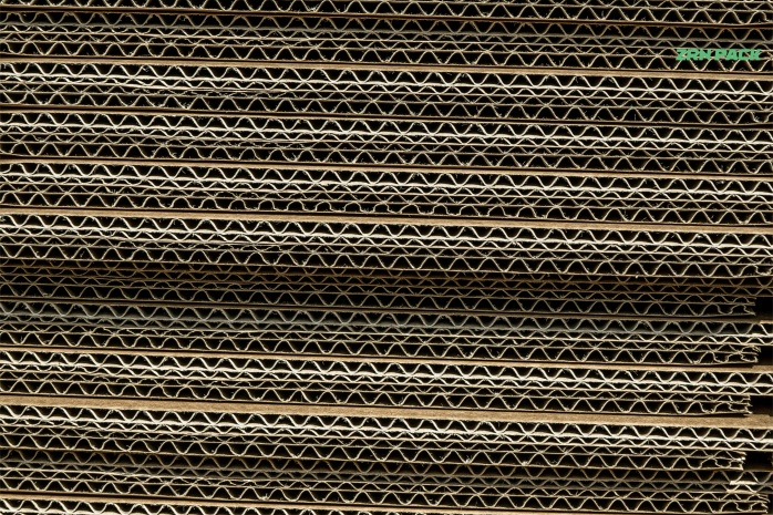 Among various forms of paper packaging, color box packaging is the fastest growing.