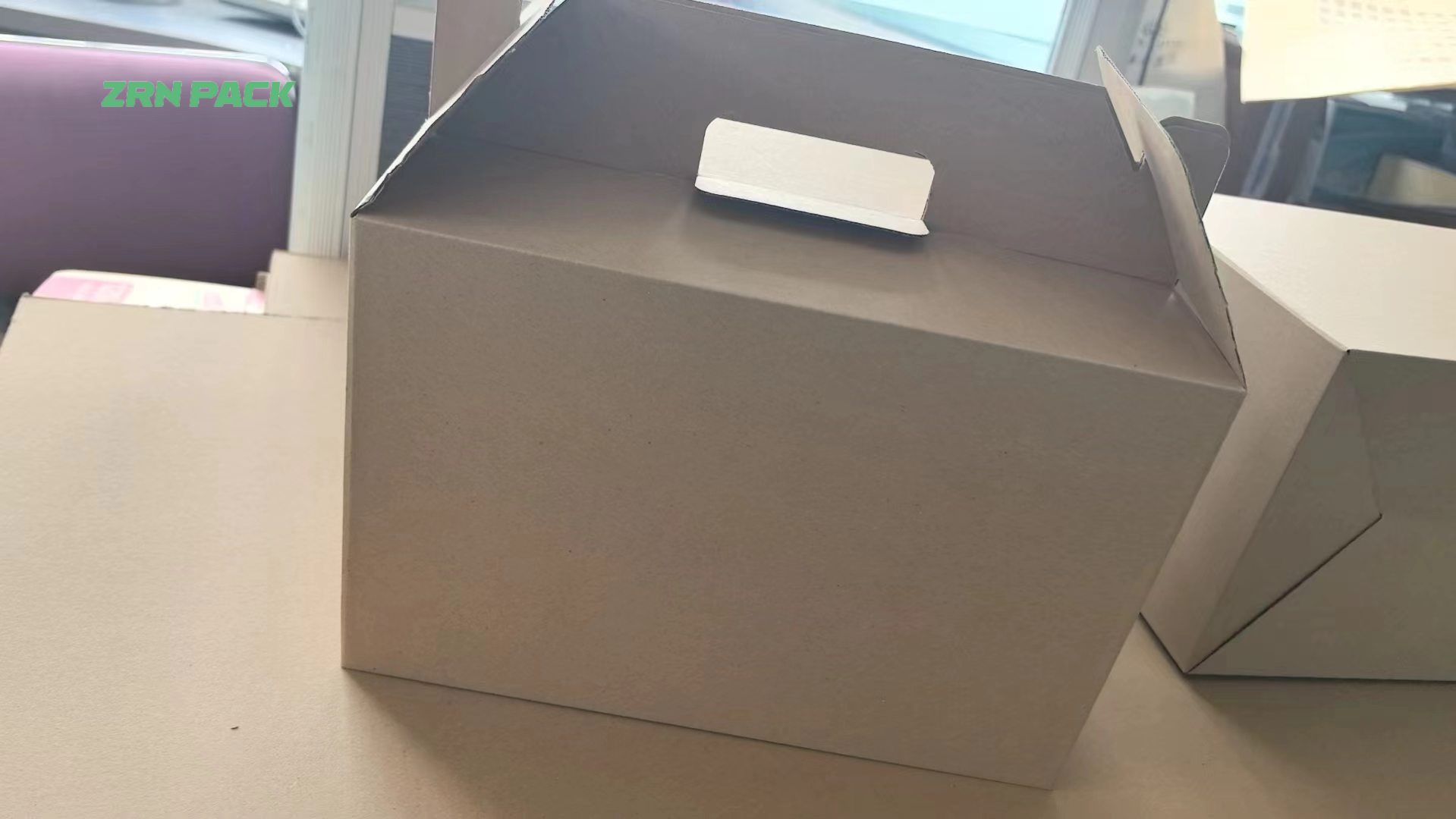tuck end box2.png